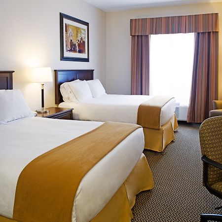 Holiday Inn Express Hotel & Suites - Slave Lake By Ihg Oda fotoğraf