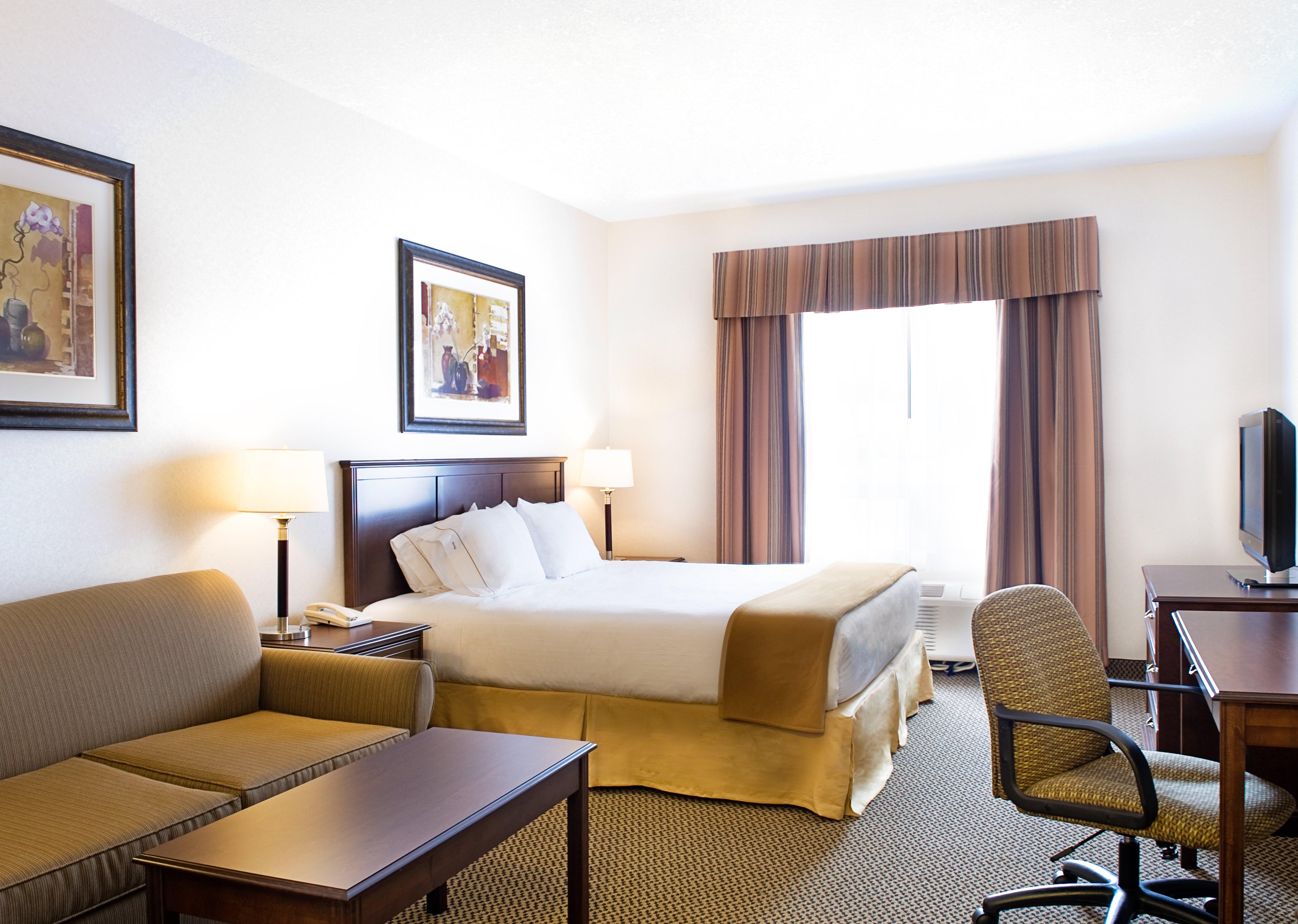 Holiday Inn Express Hotel & Suites - Slave Lake By Ihg Dış mekan fotoğraf